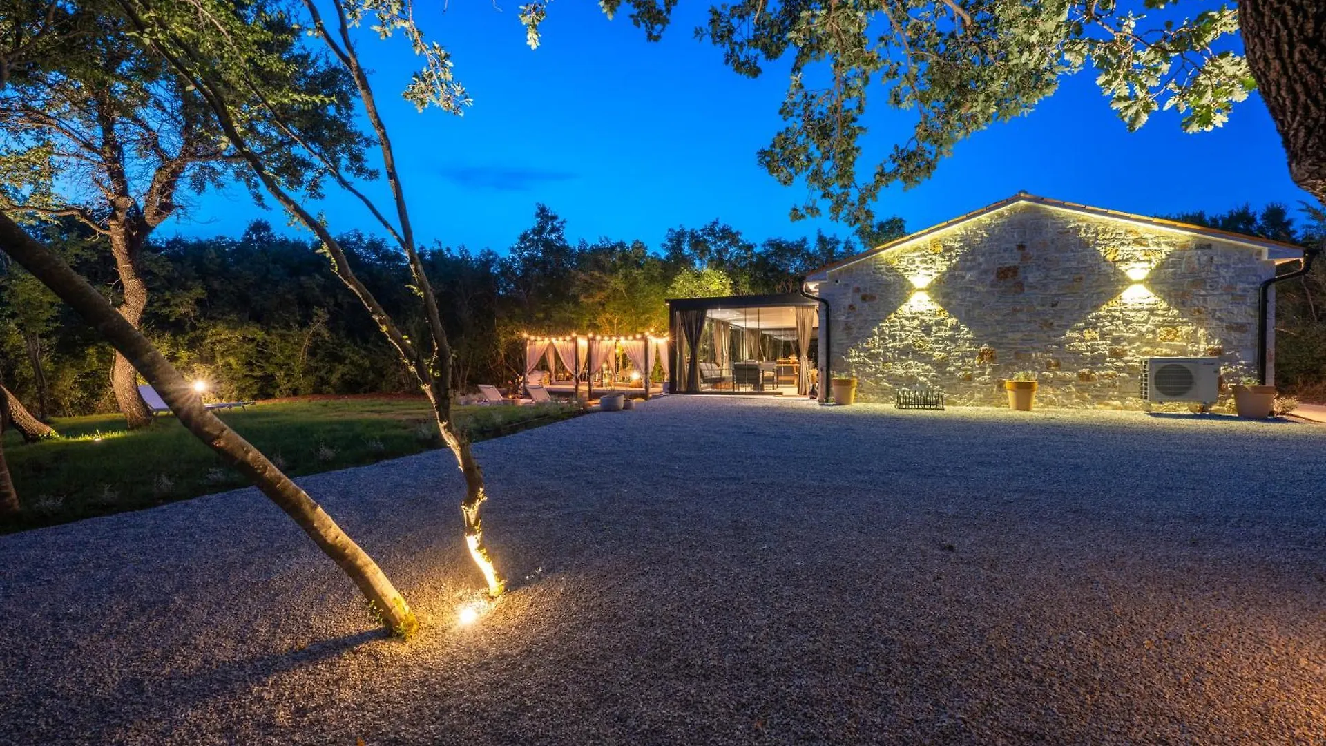 Casa Al Lavere' Bale Villa